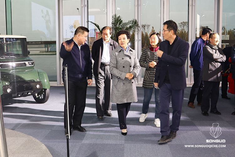 省财经委刘冠凤副主任委员调研松果汽车