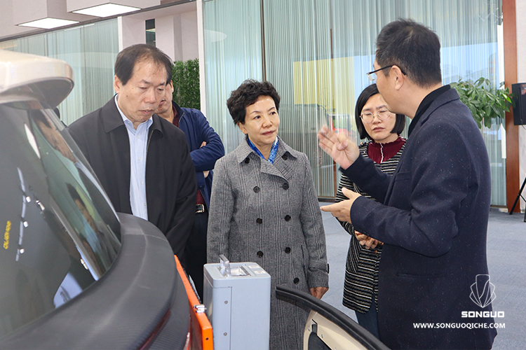 省财经委刘冠凤副主任委员调研松果汽车